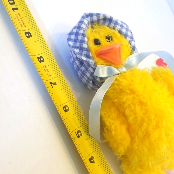 💥2/$10💥 NWT Vintage Ty Attic Treasures Bonnie Little Chick with Bonnet 1… - Picture 10 of 10